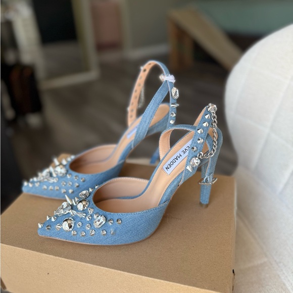 Steve Madden Blue Studded Women's Heels - Picture 8 of 14